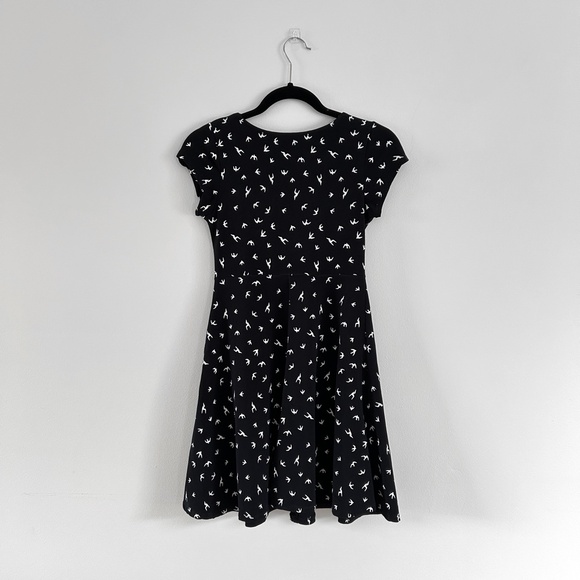 Simons Fit and Flare Sundress Black Bird Pattern Cap Sleeve Scoop Neck Size S - Picture 10 of 13